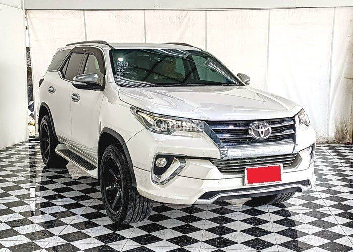 Toyota FORTUNER VUD