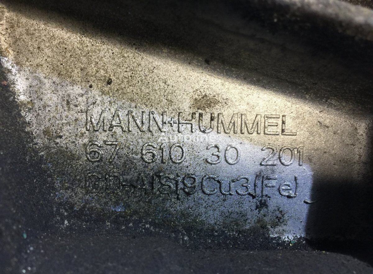 Mann+Hummel XF105 (01.05-) 1788309 1804626 caja para filtro de aceite para DAF XF95, XF105 (2001-2014) tractora