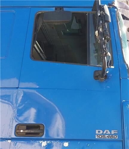 Puerta Delantera Derecha DAF XF 105 FA 105.460 para DAF XF 105 FA 105.460 camión